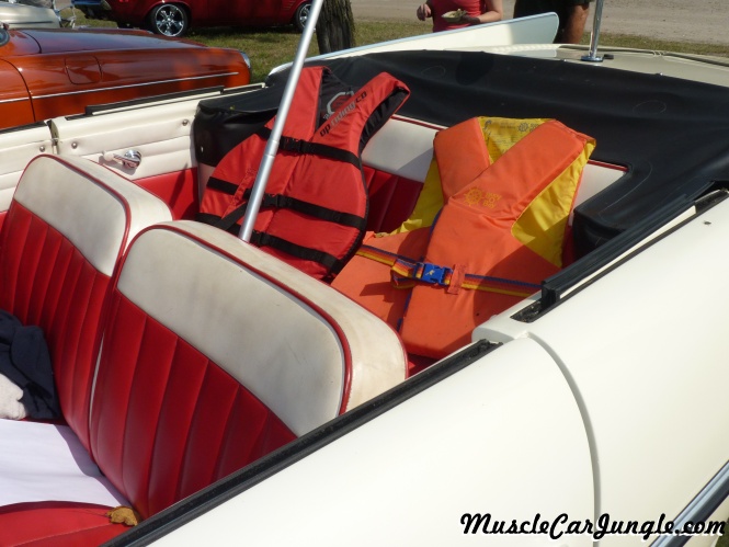 1961 Amphicar Interior