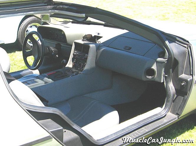 Delorean DMC Passenger Interior
