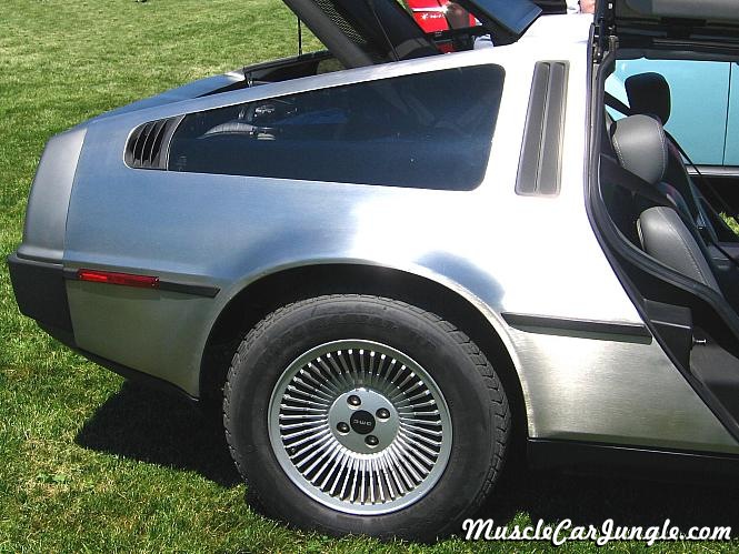 Delorean DMC Rear Fender