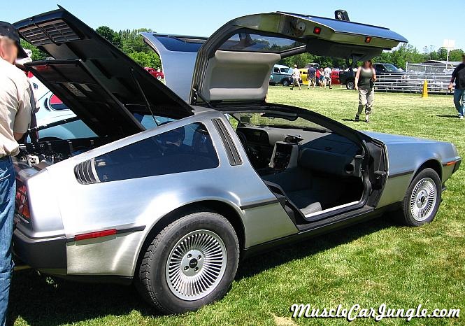 Delorean DMC Right Side