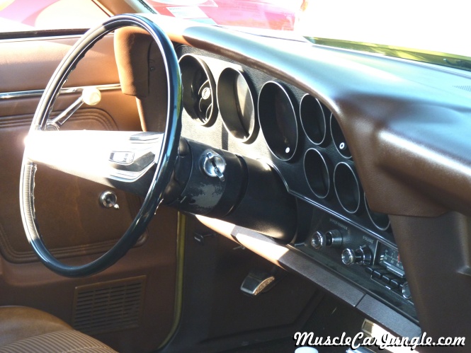1972 Grand Torino Sport Dash