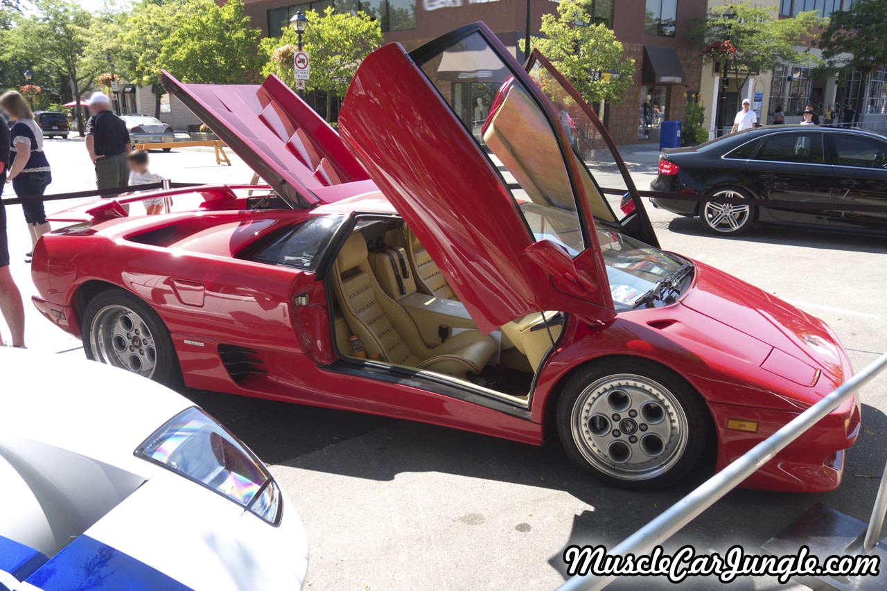 1994 Lamborghini Diablo Door