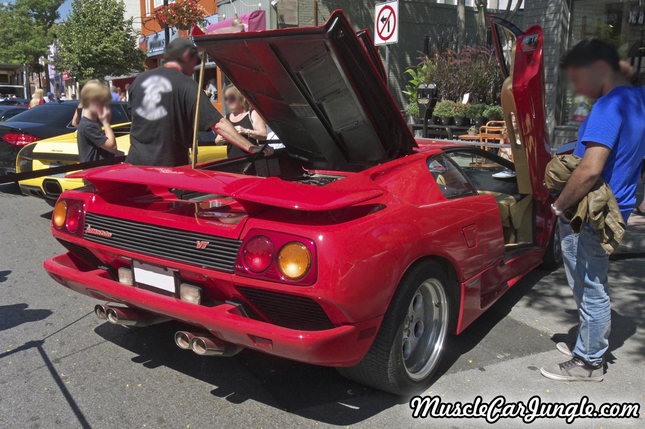 1994 Lamborghini Diablo Rear Right