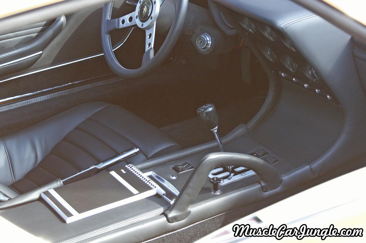 1971 Miura SV Console