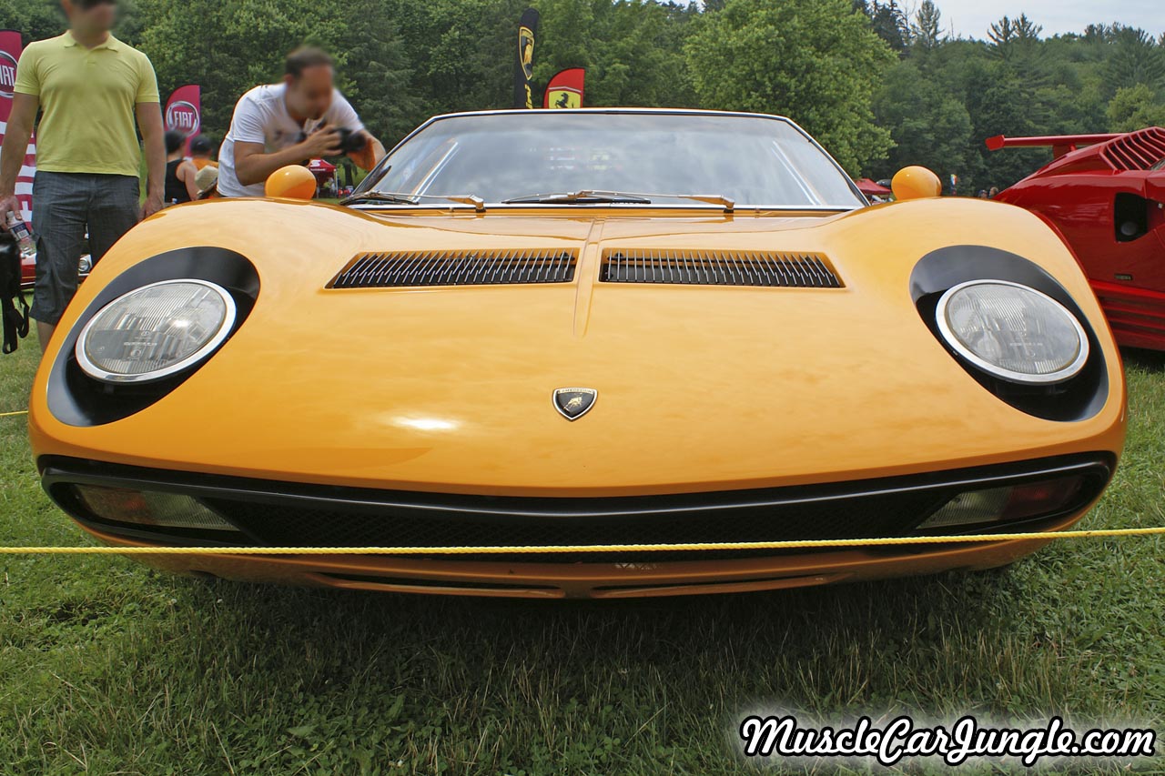 1971 Miura SV Front Low