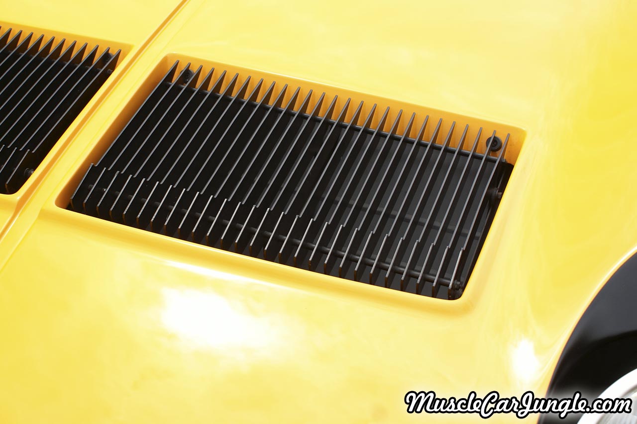 1971 Miura SV Hood Vent Grill