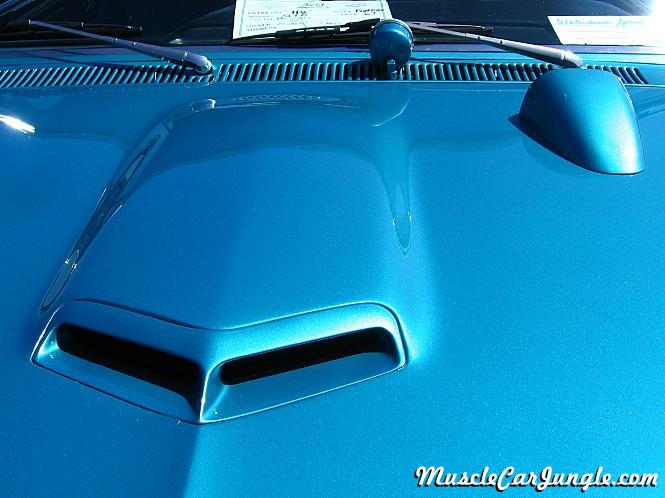 1967 Pontiac GTO Hood Tach