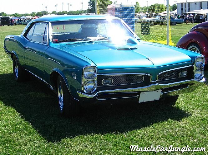1967 Pontiac GTO Right Side